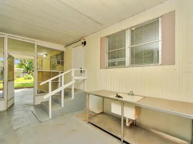 Listing Photo 15