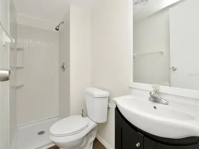 Listing Photo 28