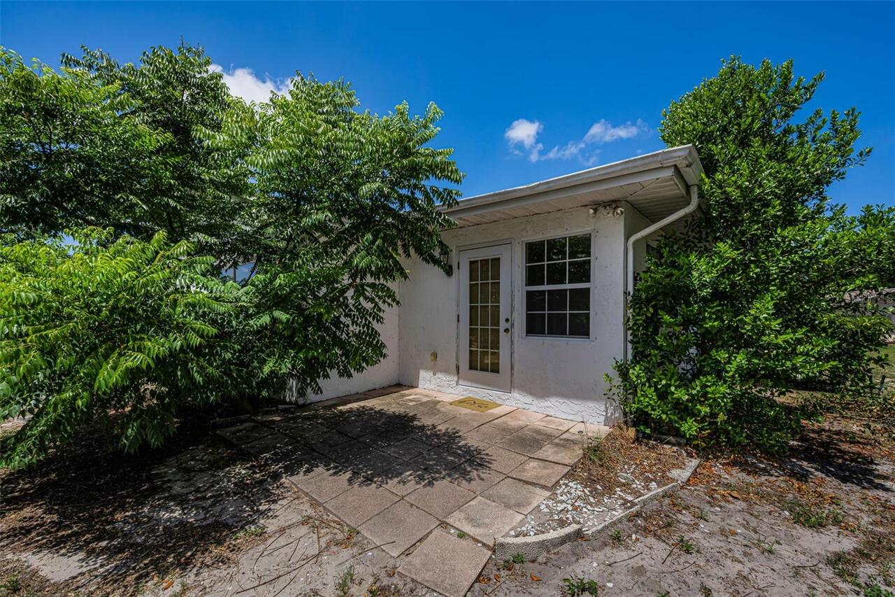 Listing Photo 16
