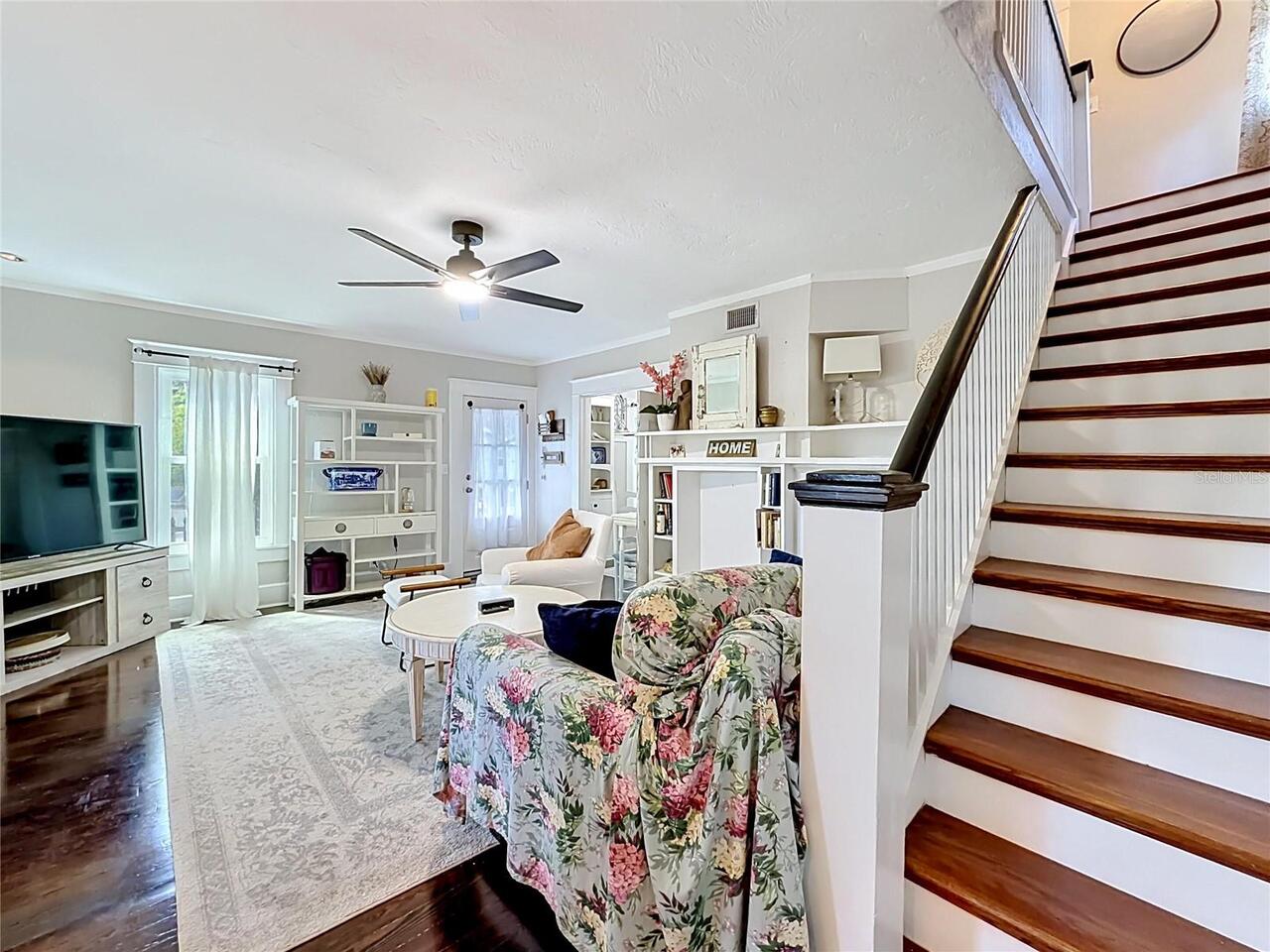 Listing Photo 8