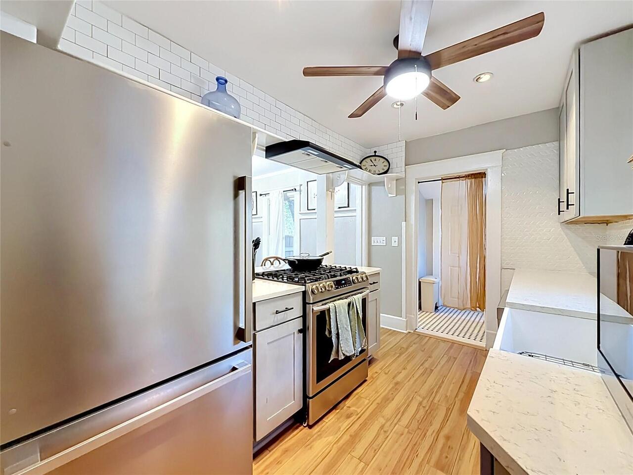 Listing Photo 15
