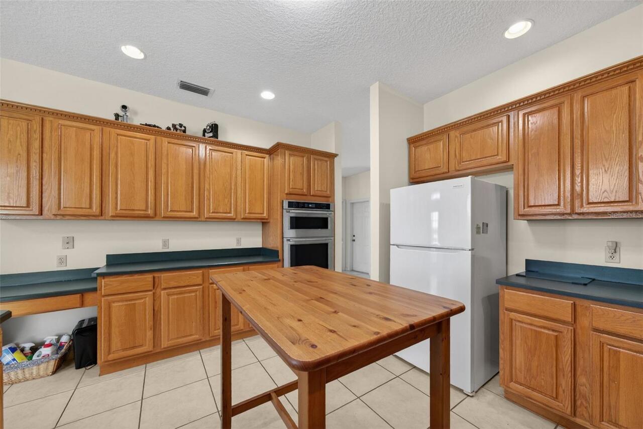 Listing Photo 10