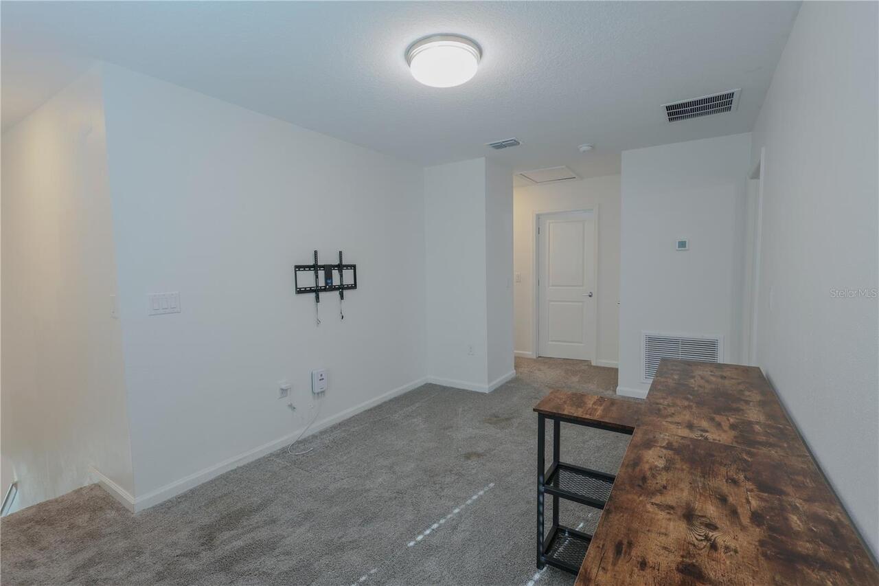 Listing Photo 20