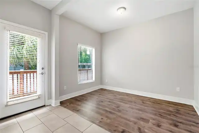 Listing Photo 8