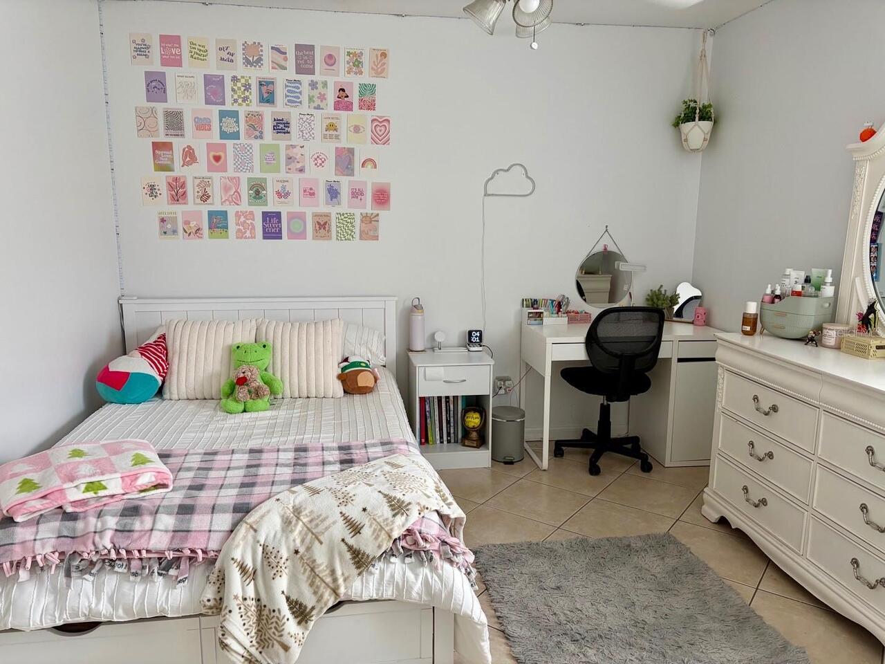 Listing Photo 11
