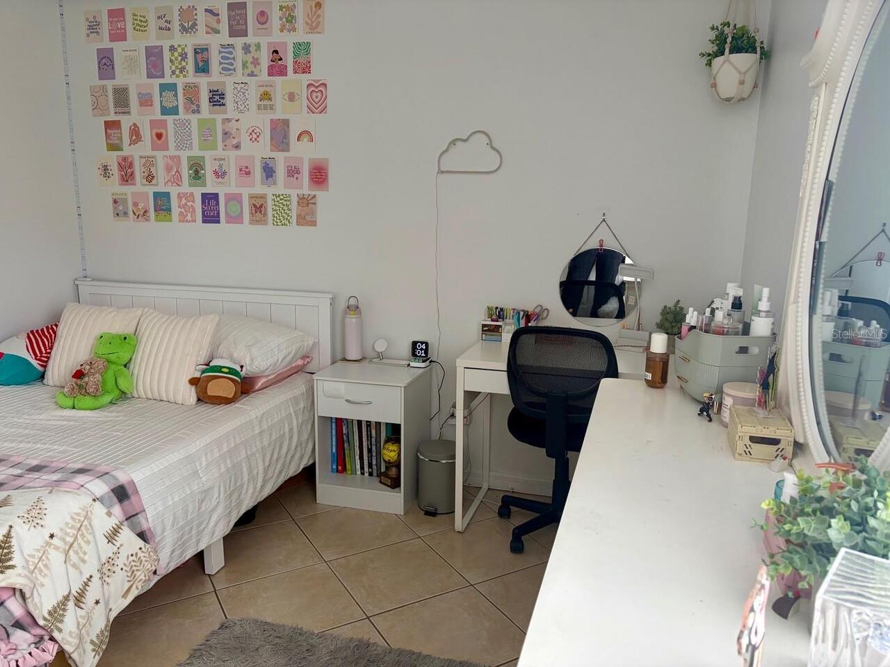 Listing Photo 12