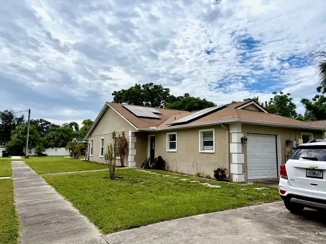 Listing Photo 22