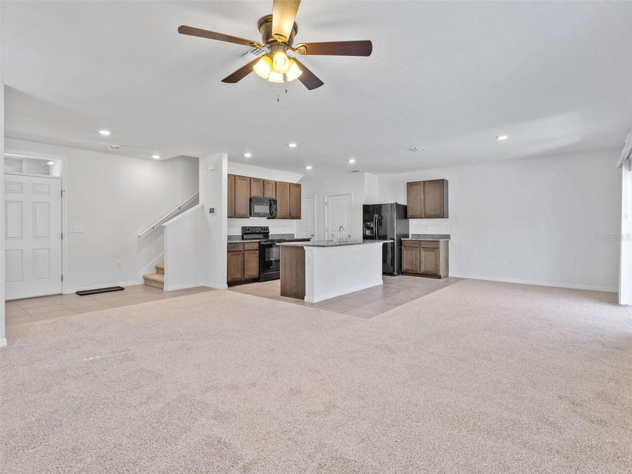 Listing Photo 10