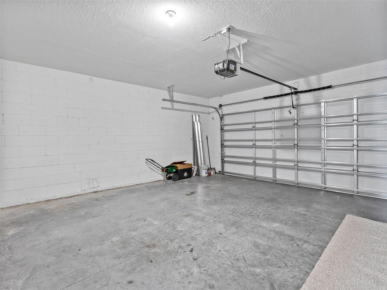 Listing Photo 28