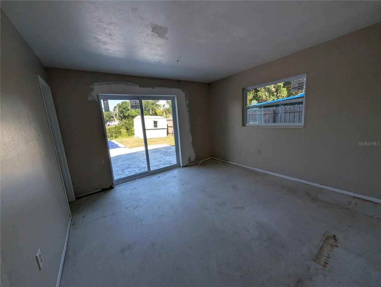 Listing Photo 8