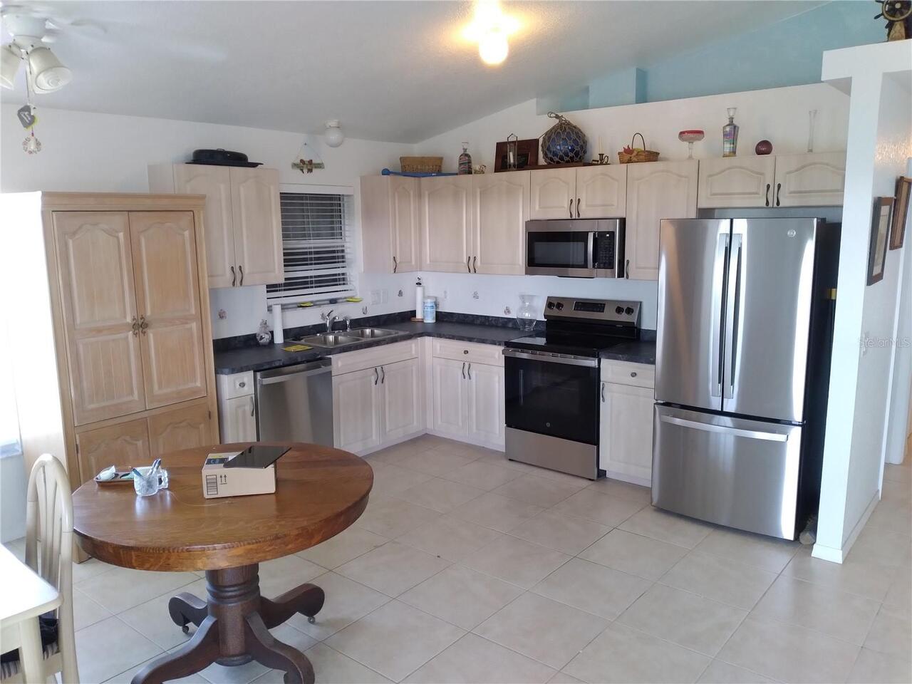Listing Photo 38