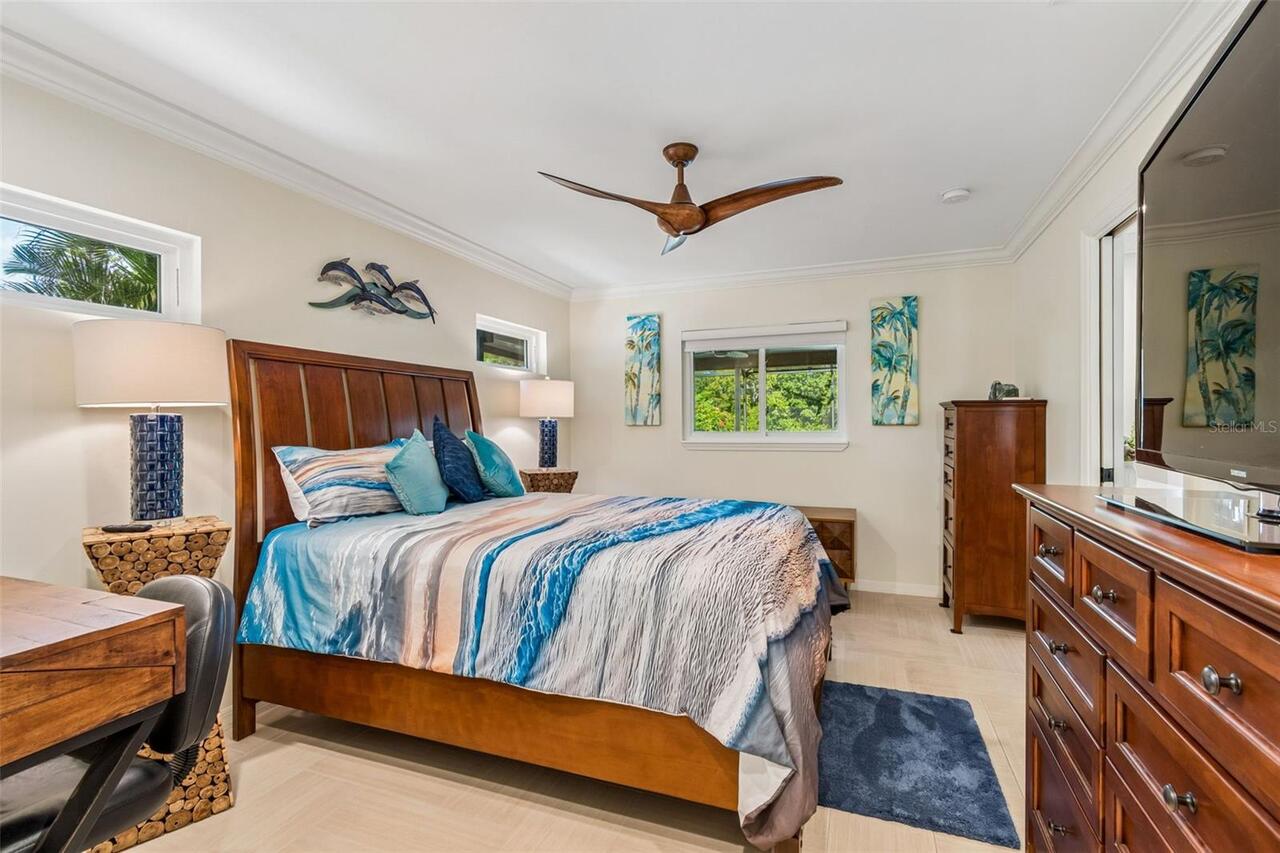 Listing Photo 33