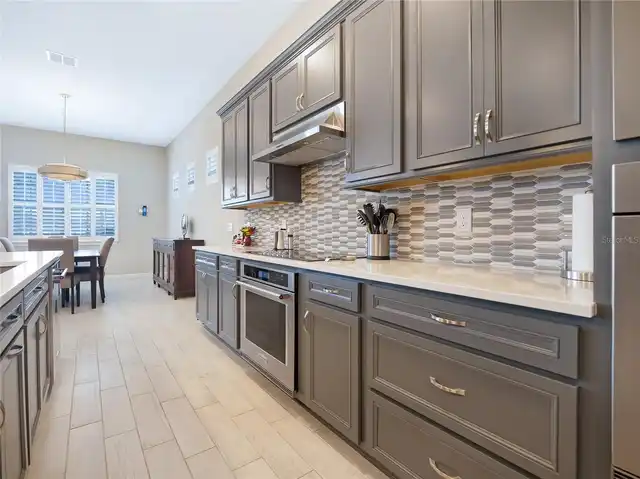 Listing Photo 15