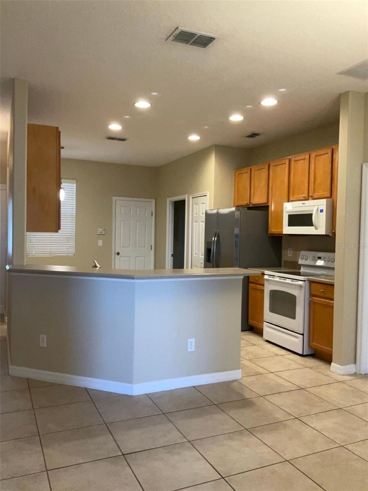 Listing Photo 17