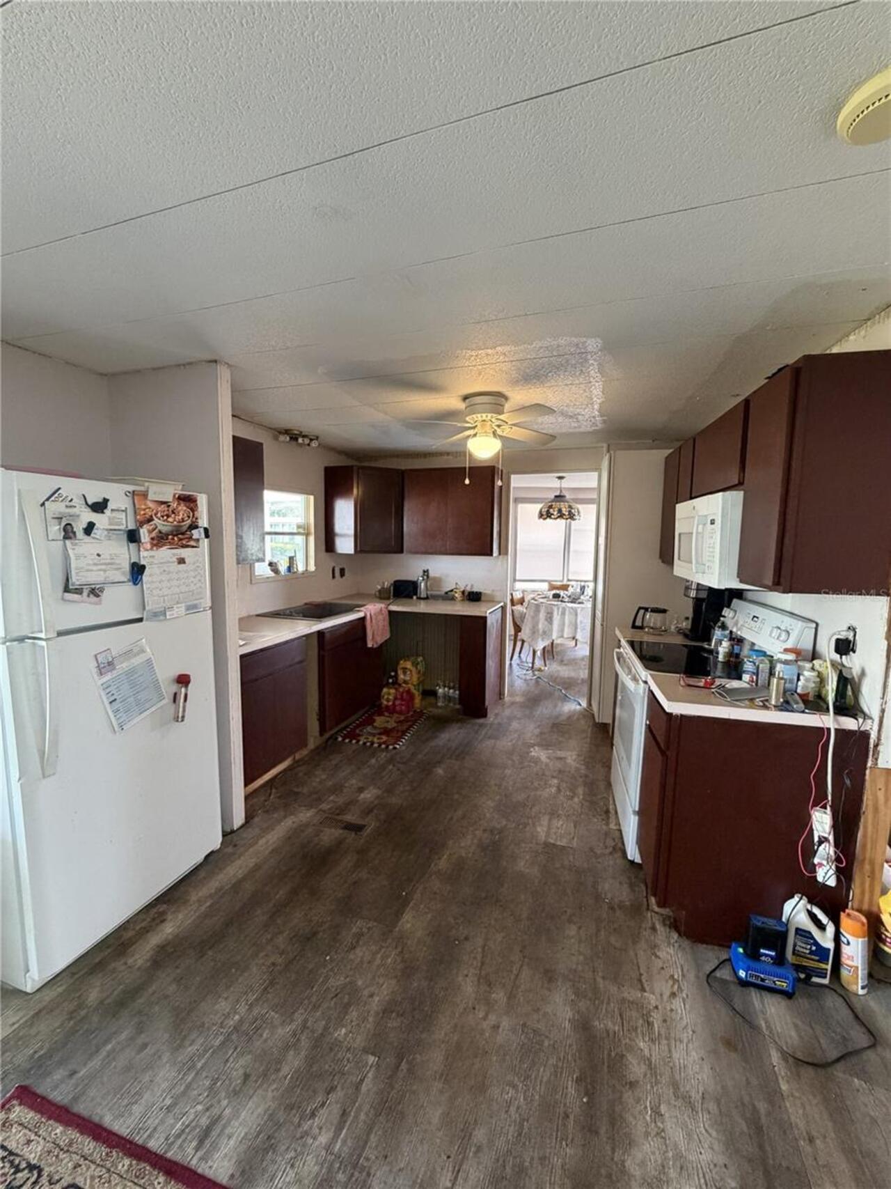 Listing Photo 9