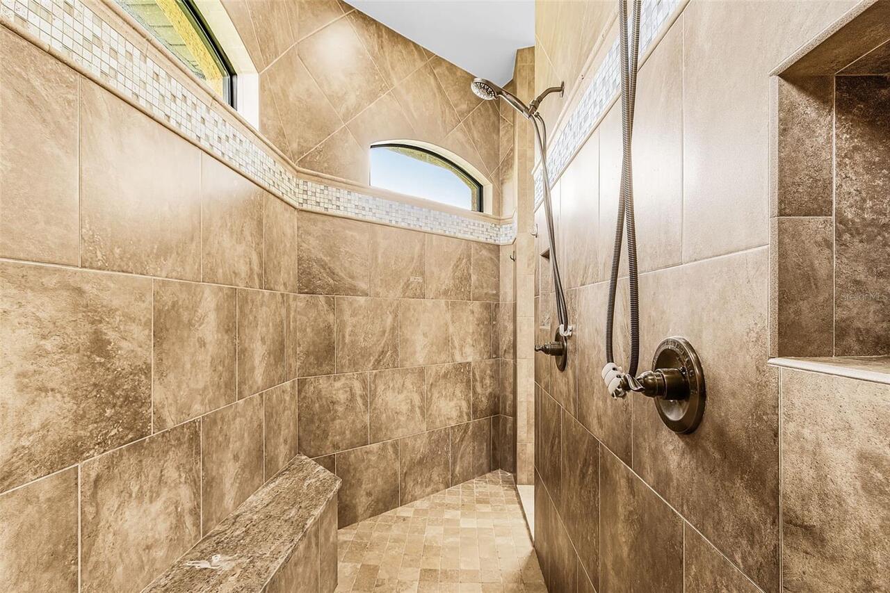 Listing Photo 33