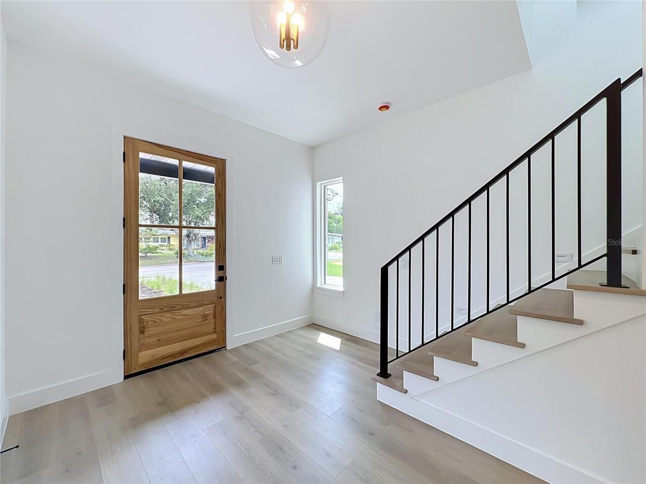 Listing Photo 7