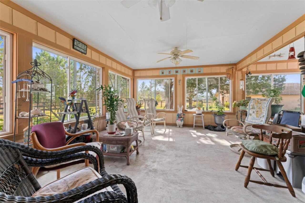 Listing Photo 10