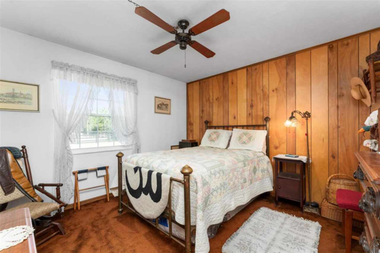 Listing Photo 24