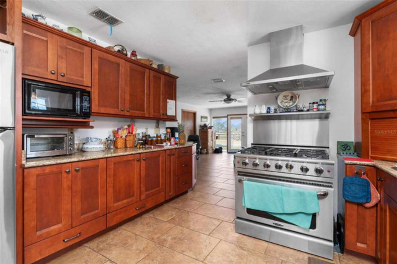 Listing Photo 29