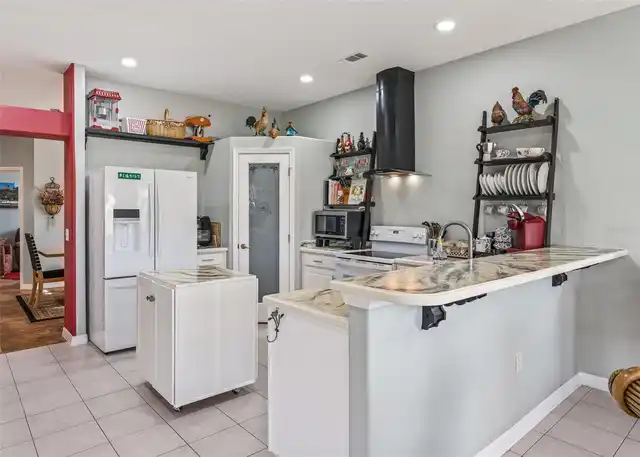 Listing Photo 18