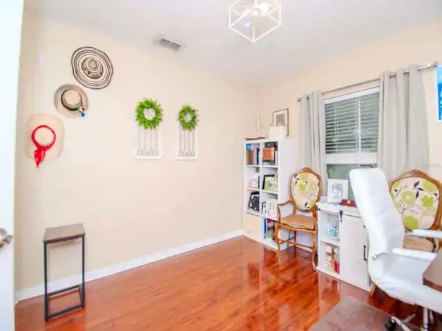 Listing Photo 13
