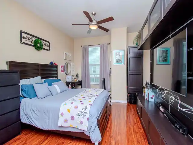 Listing Photo 16