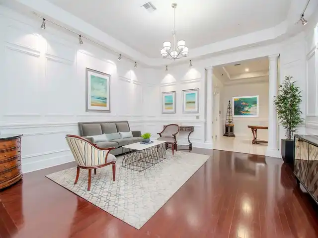 Listing Photo 33
