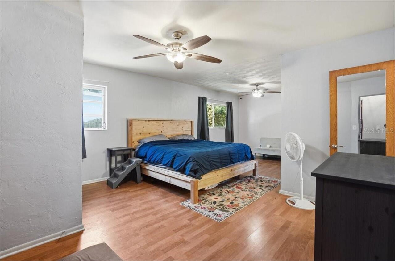 Listing Photo 22
