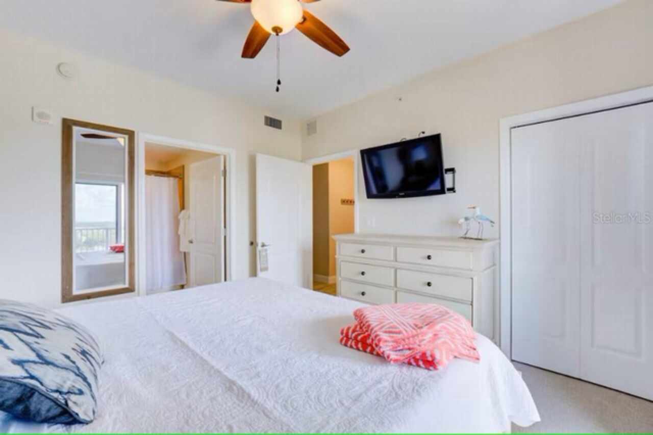 Listing Photo 12
