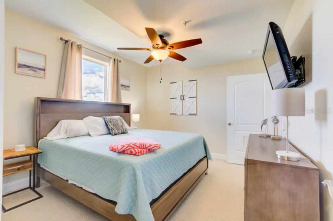 Listing Photo 14
