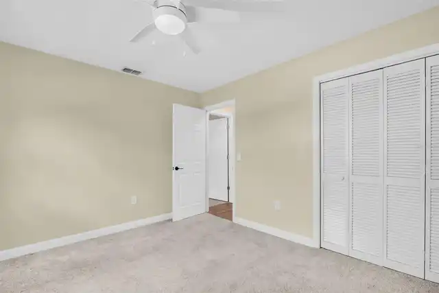 Listing Photo 27