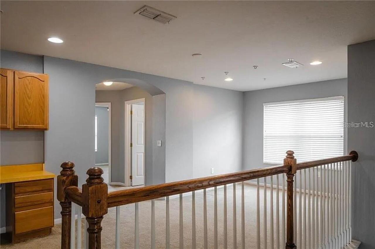 Listing Photo 10
