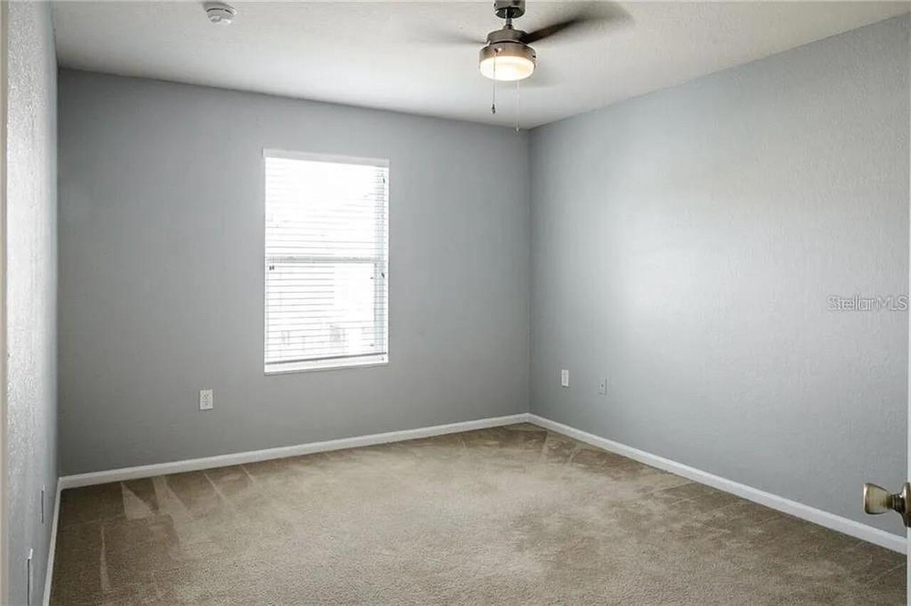 Listing Photo 14