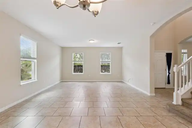 Listing Photo 13