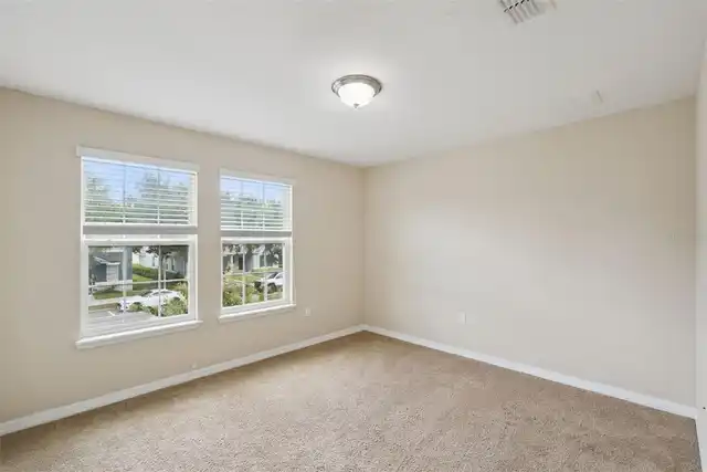Listing Photo 33