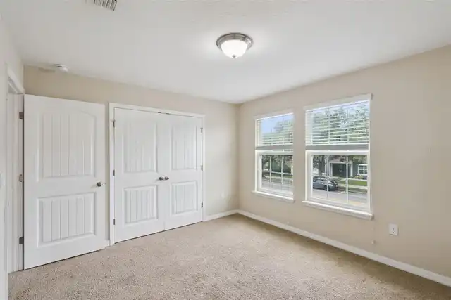 Listing Photo 34