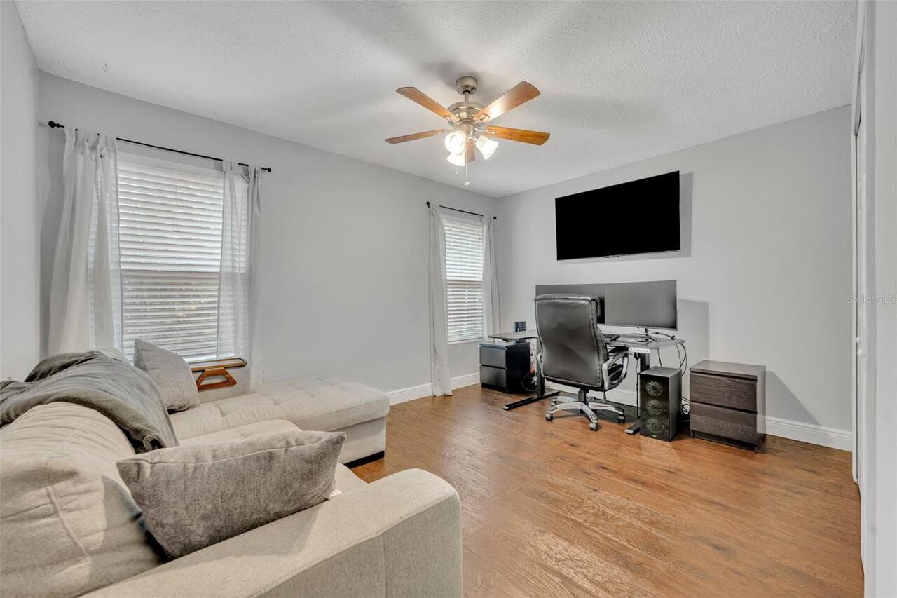 Listing Photo 28