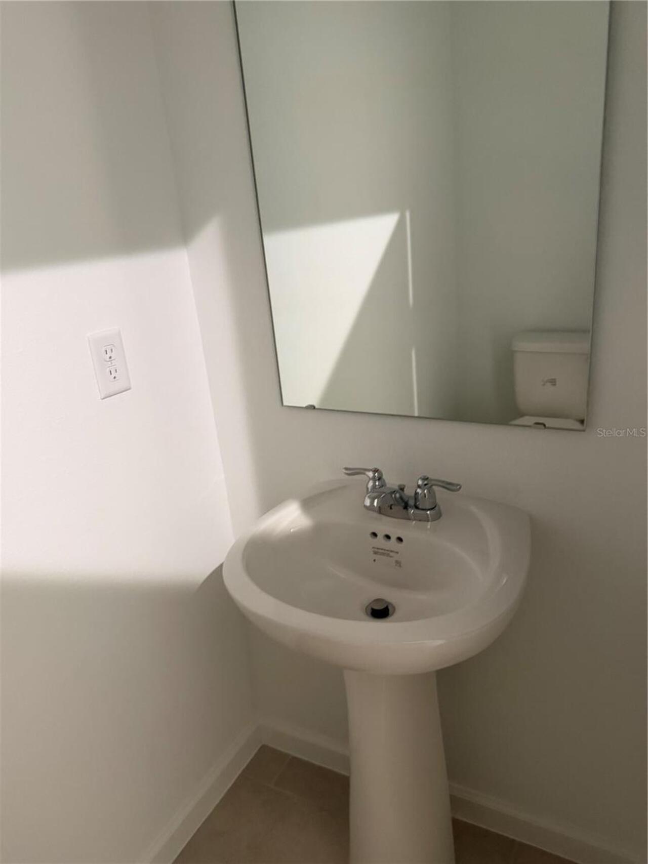 Listing Photo 9