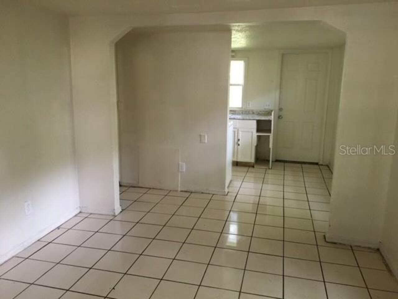 Listing Photo 9