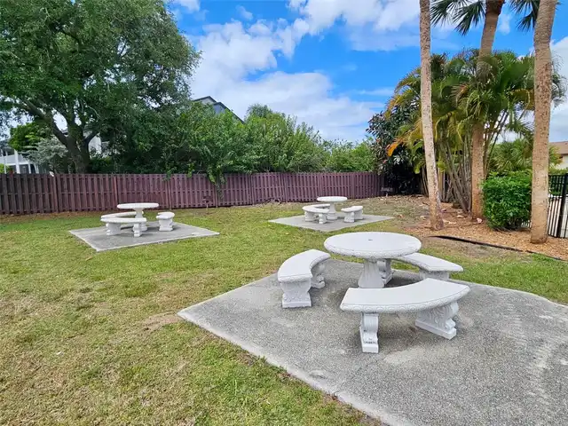 Listing Photo 30