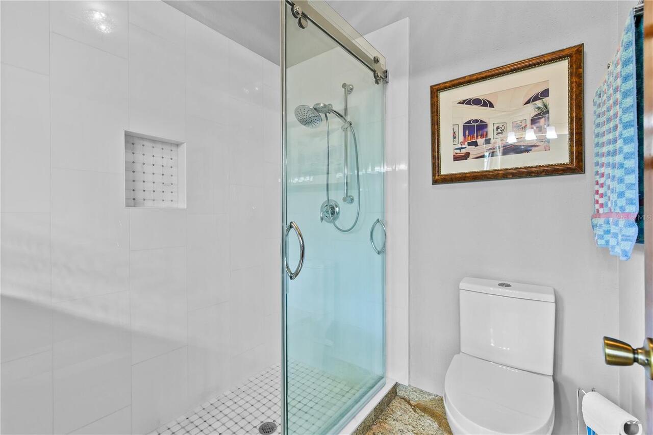 Listing Photo 20