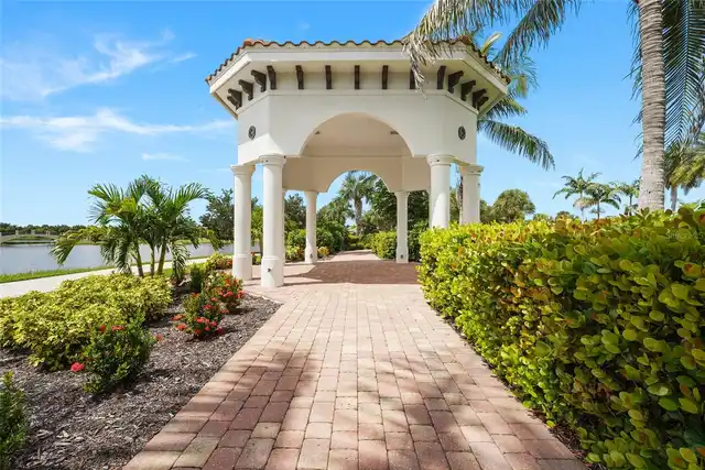 Listing Photo 63