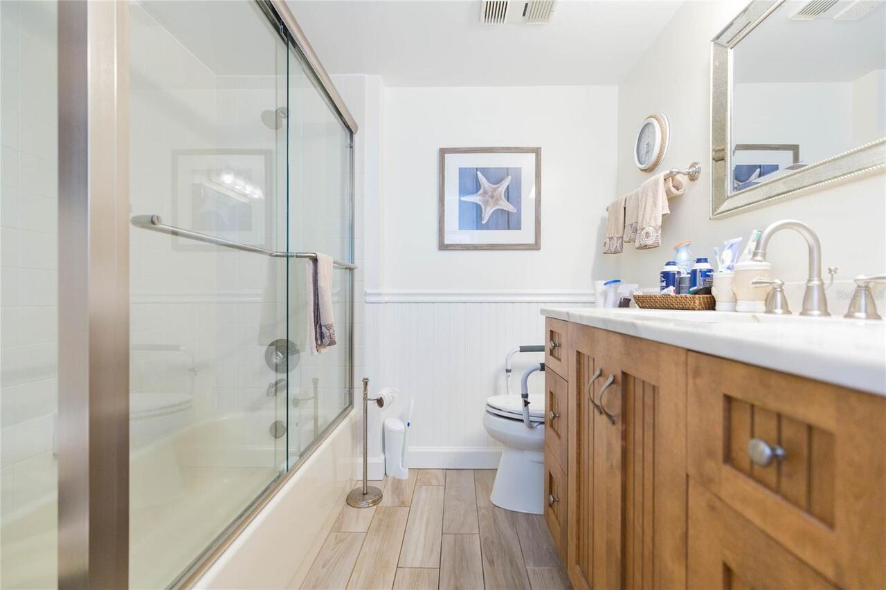 Listing Photo 25