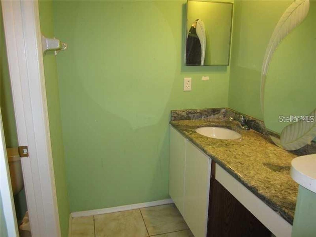 Listing Photo 10