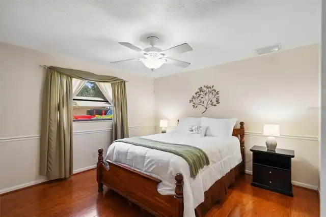 Listing Photo 25