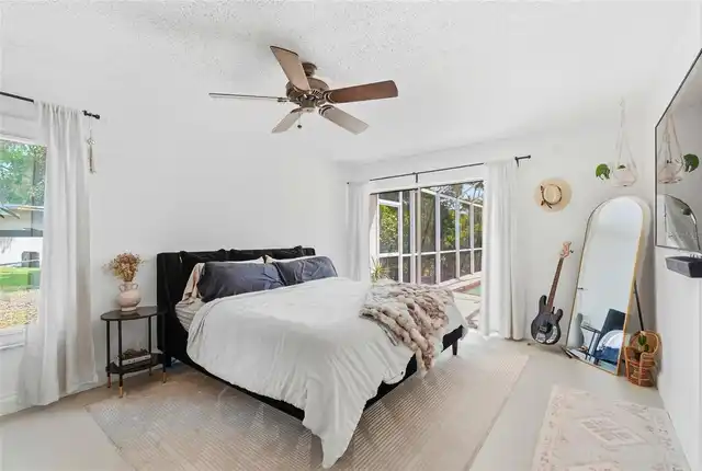 Listing Photo 14