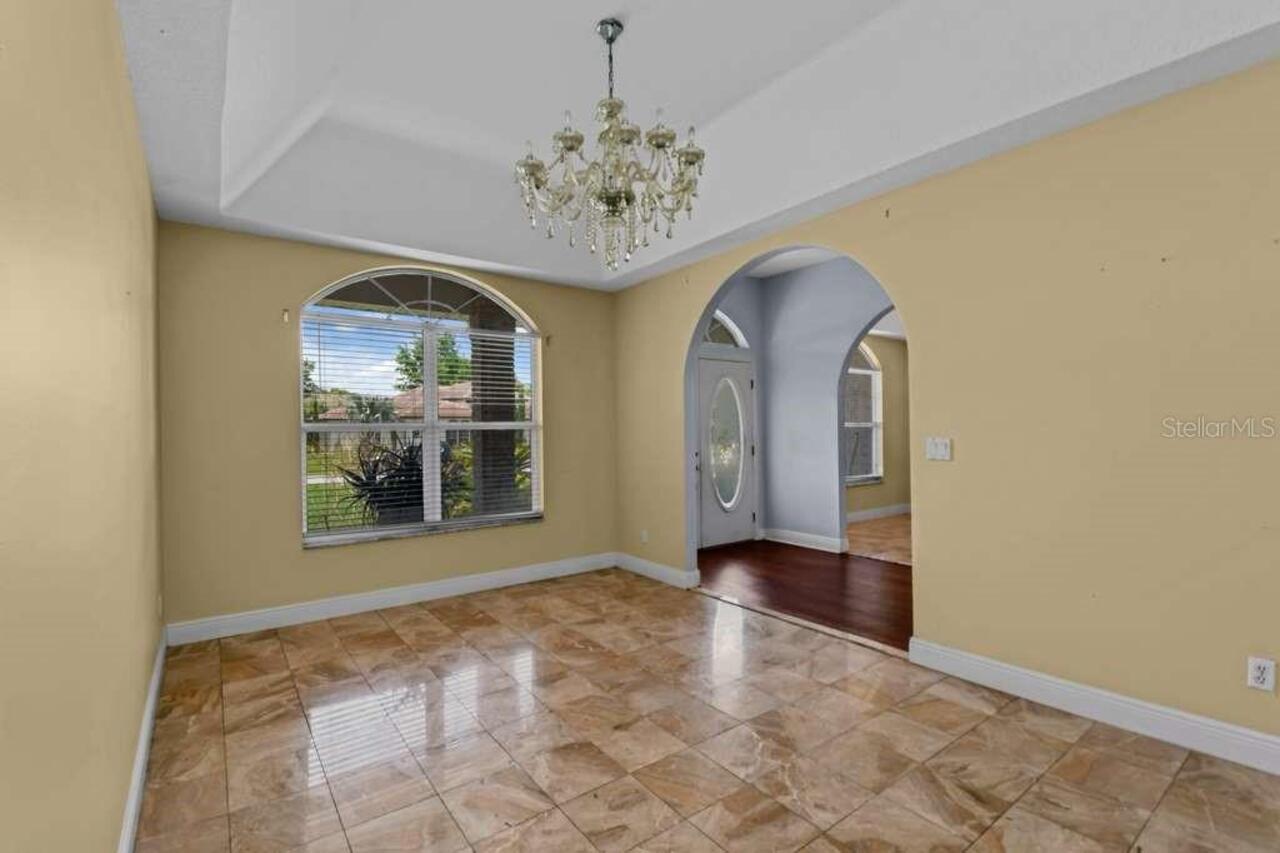 Listing Photo 6