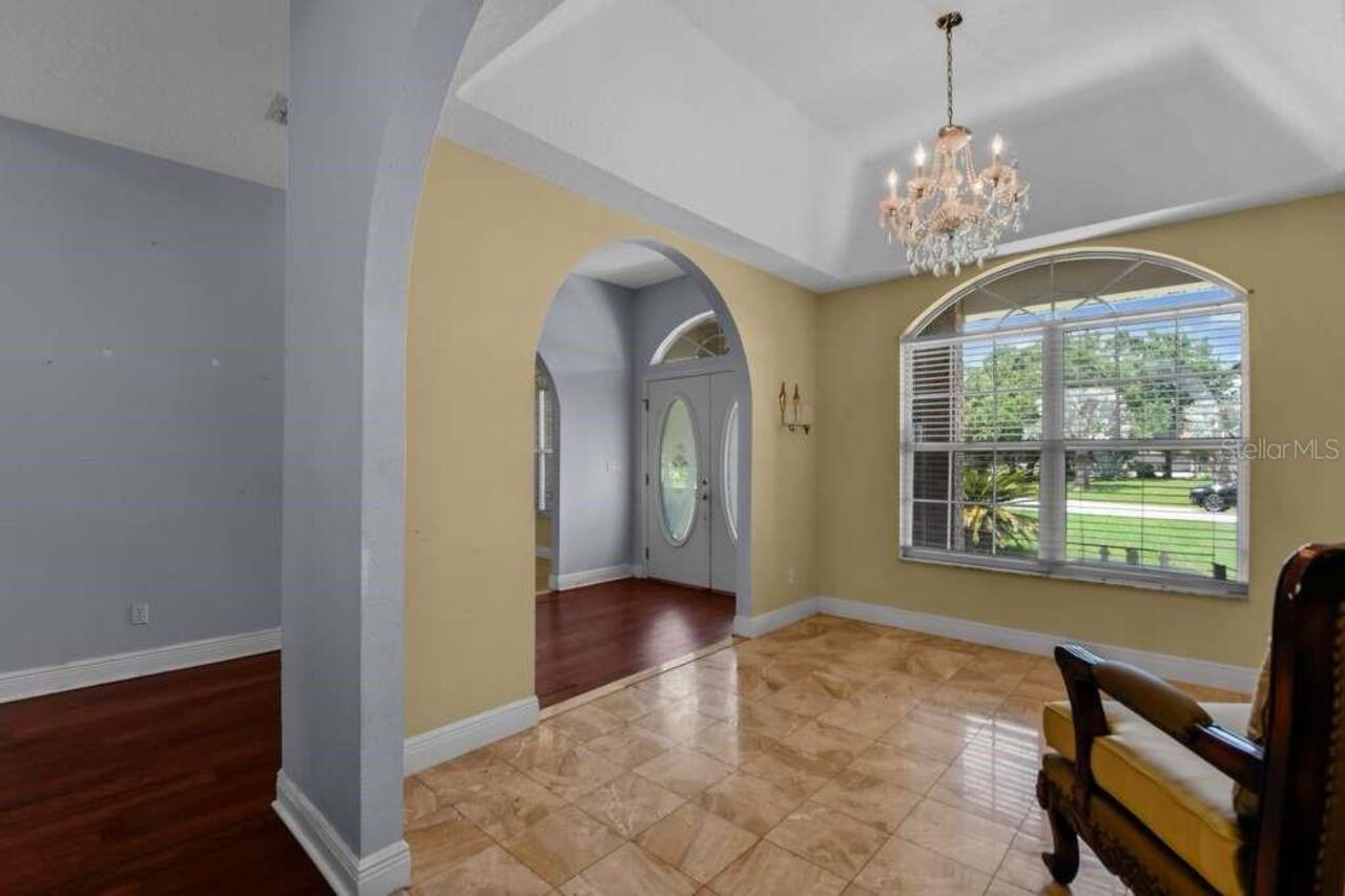 Listing Photo 9