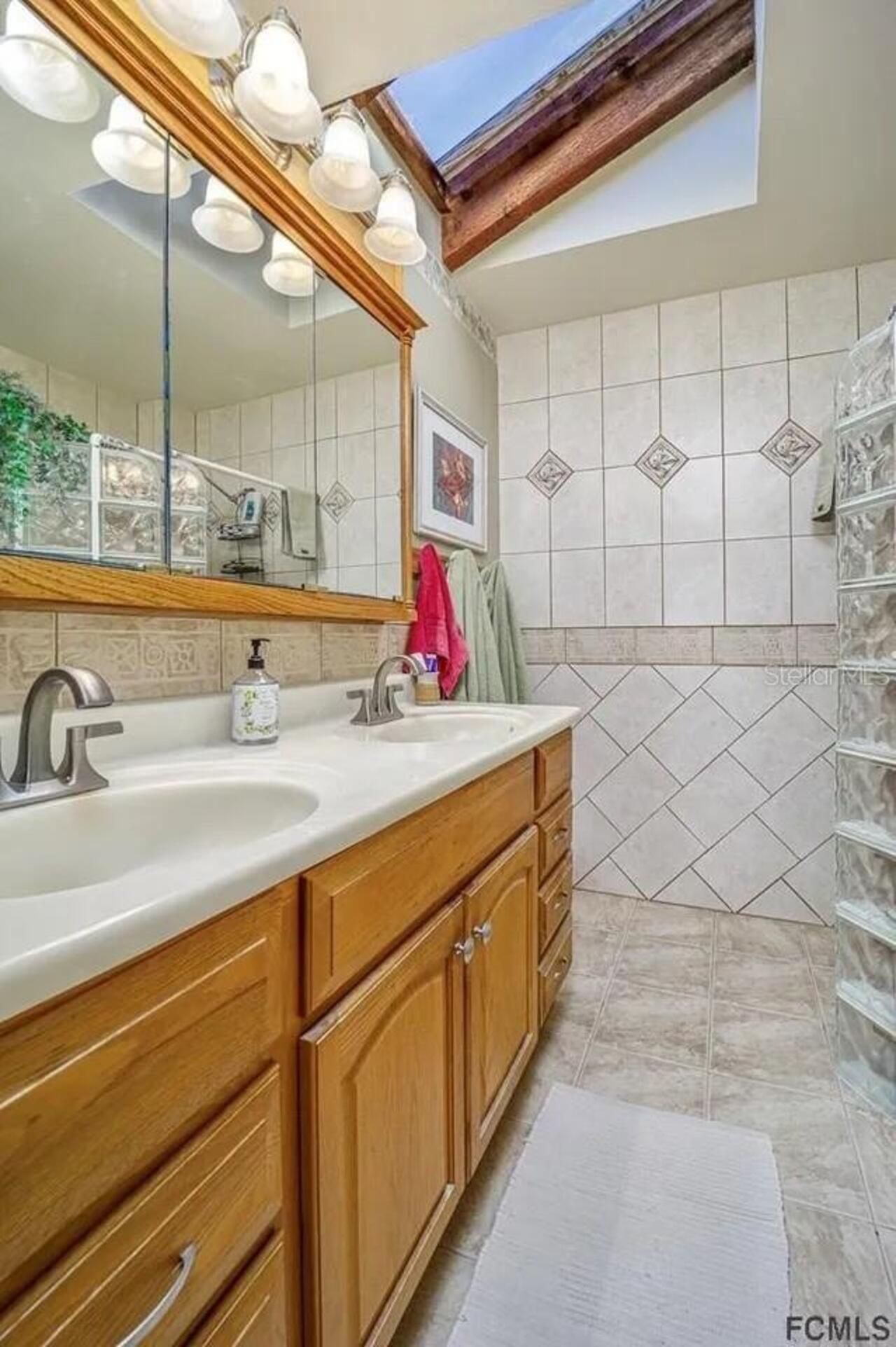 Listing Photo 23
